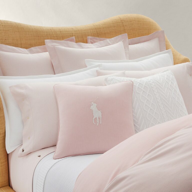 rl_s23_oxford_rosette_lifestyle_3